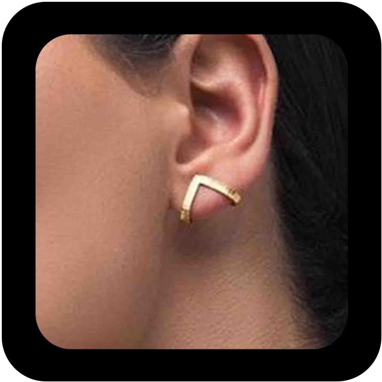 512CoYoJ2EL._AC_SL1500_.jpg Minimalist Geometric Stud Earrings Gold Claw Studs V Shape Cuff Stud Earring Geometric Triangle Earrings Jewelry for Women - Image 1
